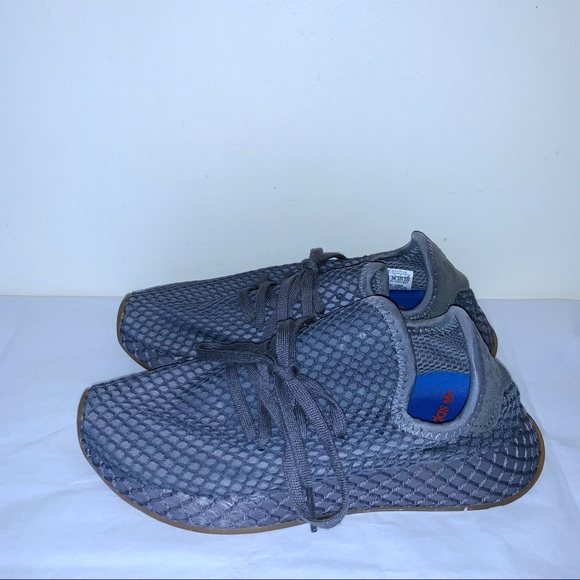 Adidas Deerupt Runner Gray Mesh Detail Sneakers - Picture 4 of 7